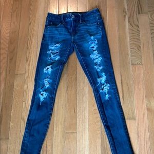 Ripped American eagle skinny jeans